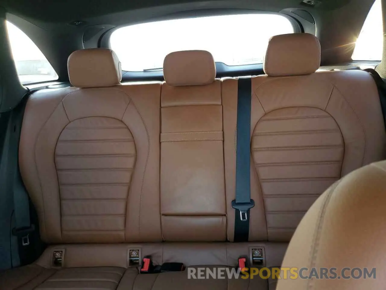 10 fotografías del automóvil dañado WDC0G6EB0KF493262 MERCEDES-BENZ GLC-CLASS 2019