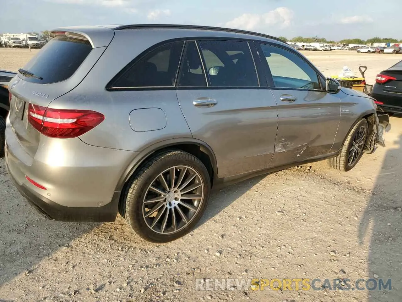 3 fotografías del automóvil dañado WDC0G6EB0KF493262 MERCEDES-BENZ GLC-CLASS 2019