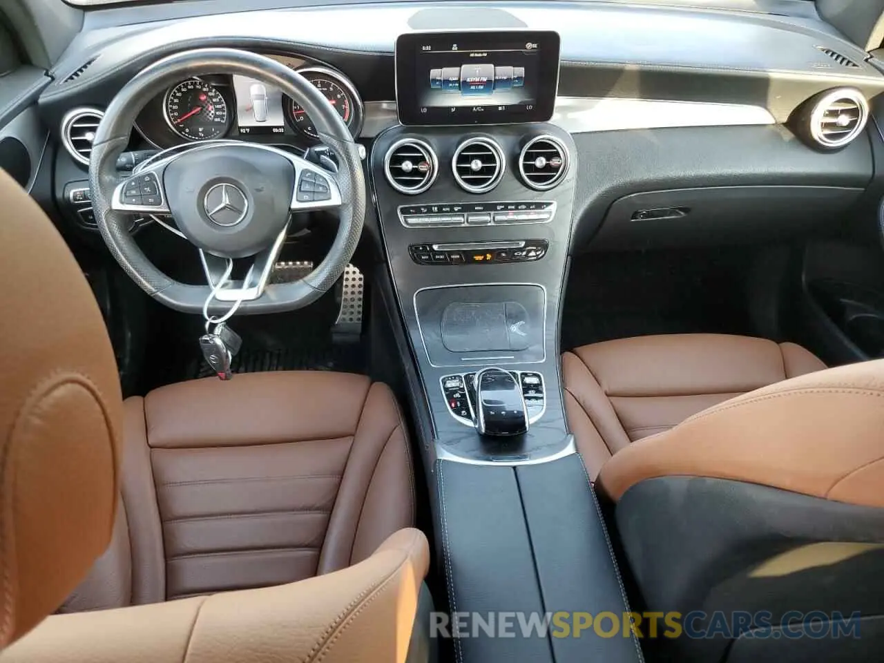 8 fotografías del automóvil dañado WDC0G6EB0KF493262 MERCEDES-BENZ GLC-CLASS 2019