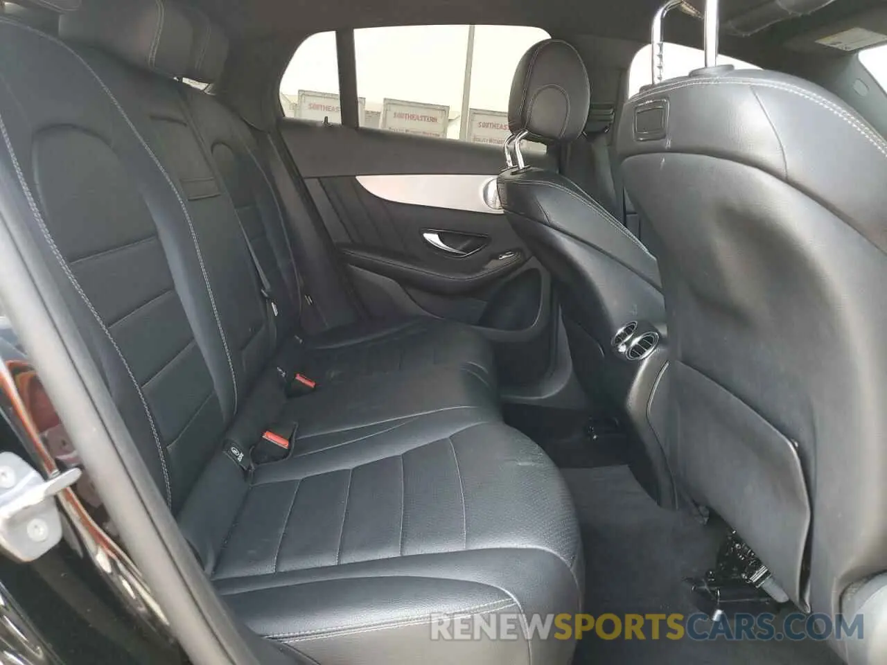 11 fotografías del automóvil dañado WDC0J4KB0KF536377 MERCEDES-BENZ GLC-CLASS 2019