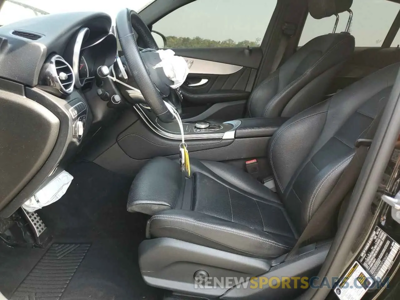 7 fotografías del automóvil dañado WDC0J4KB0KF536377 MERCEDES-BENZ GLC-CLASS 2019