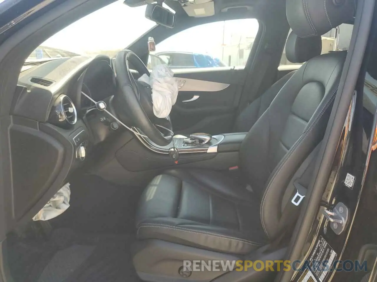 7 fotografías del automóvil dañado WDC0J4KB0KF583554 MERCEDES-BENZ GLC-CLASS 2019