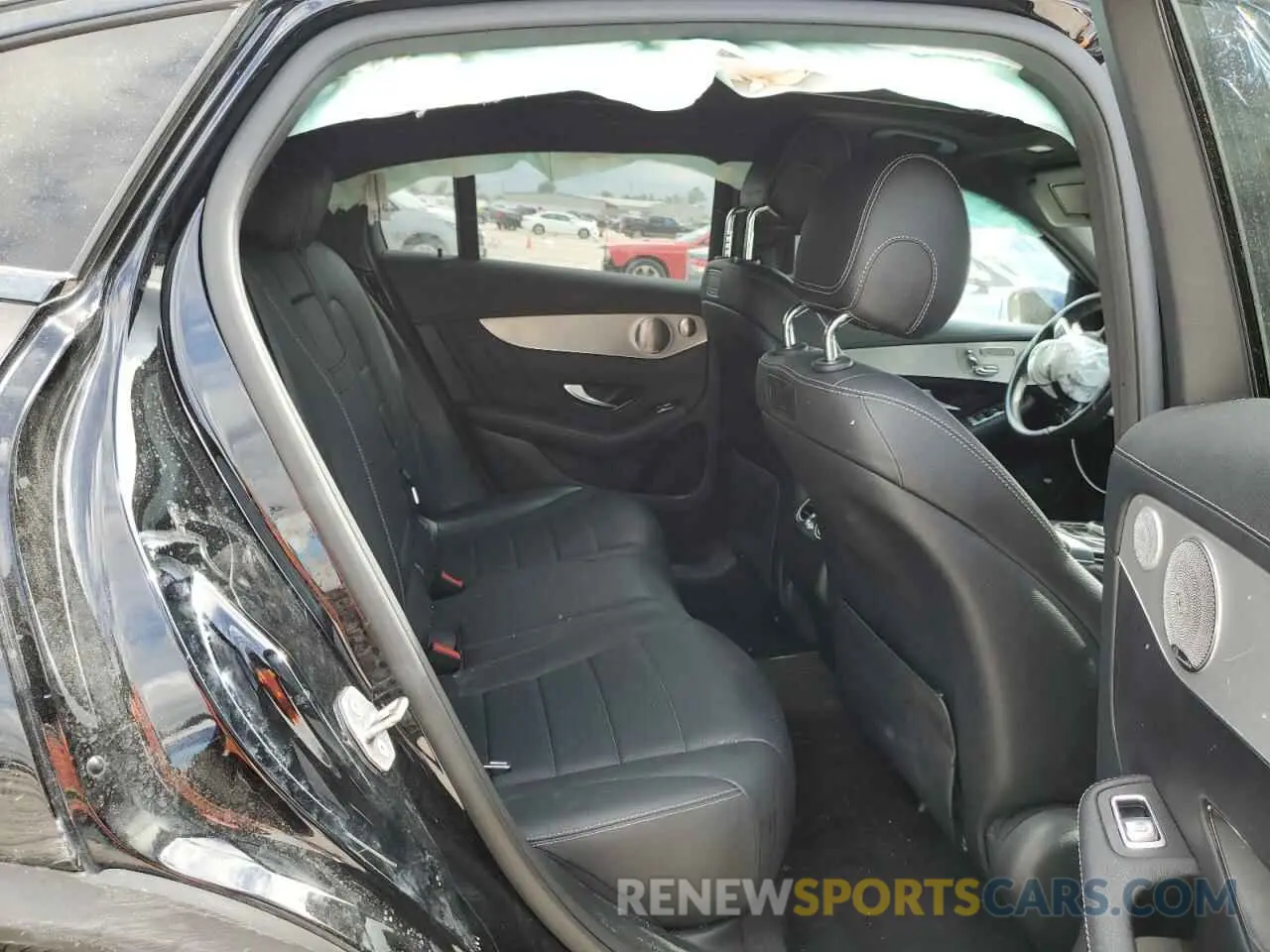 11 fotografías del automóvil dañado WDC0J4KB4KF587008 MERCEDES-BENZ GLC-CLASS 2019