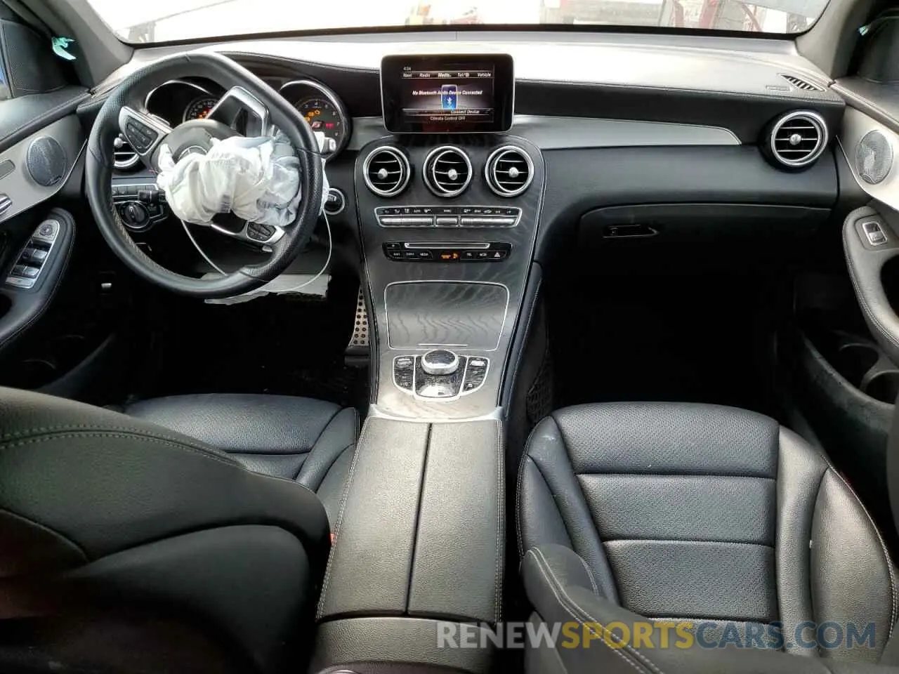 8 fotografías del automóvil dañado WDC0J4KB4KF587008 MERCEDES-BENZ GLC-CLASS 2019