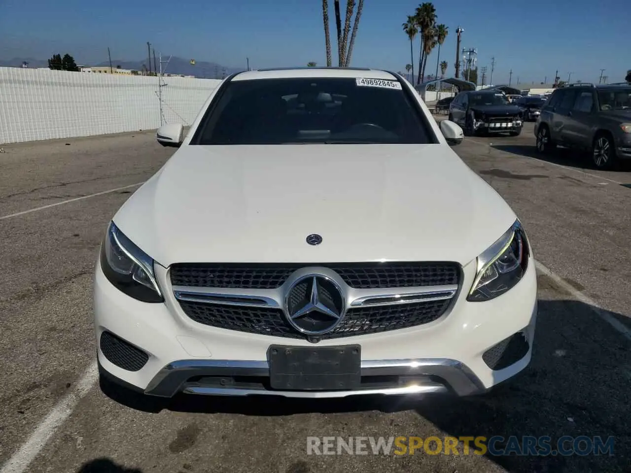 5 fotografías del automóvil dañado WDC0J4KB7KF627632 MERCEDES-BENZ GLC-CLASS 2019