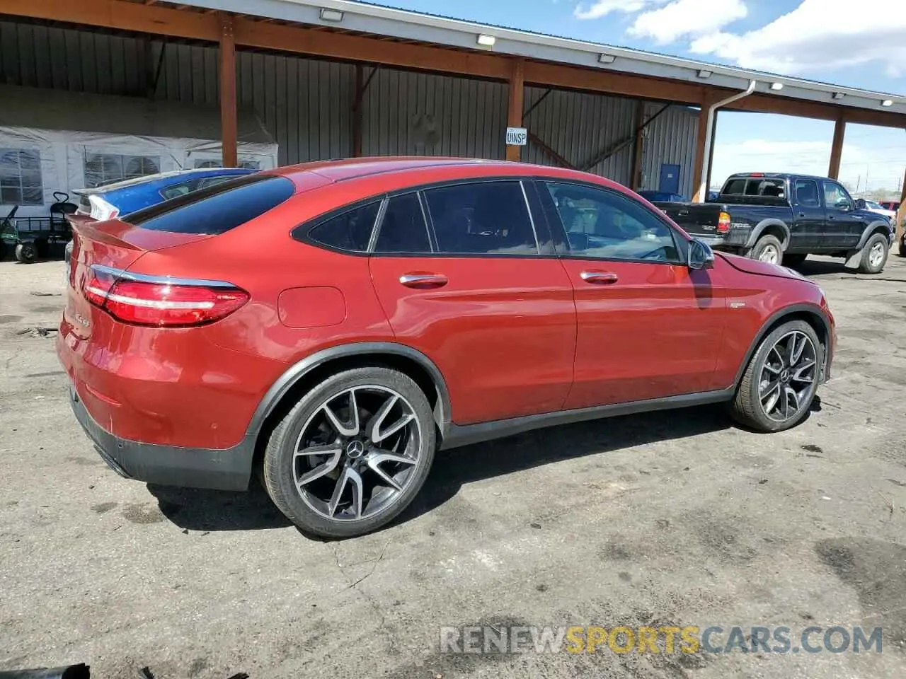 3 fotografías del automóvil dañado WDC0J6EBXKF534806 MERCEDES-BENZ GLC-CLASS 2019