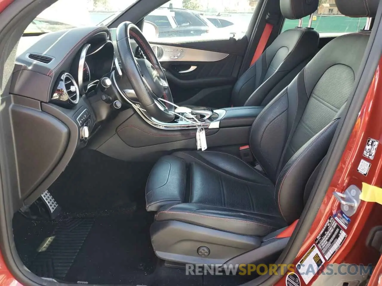 7 fotografías del automóvil dañado WDC0J6EBXKF534806 MERCEDES-BENZ GLC-CLASS 2019