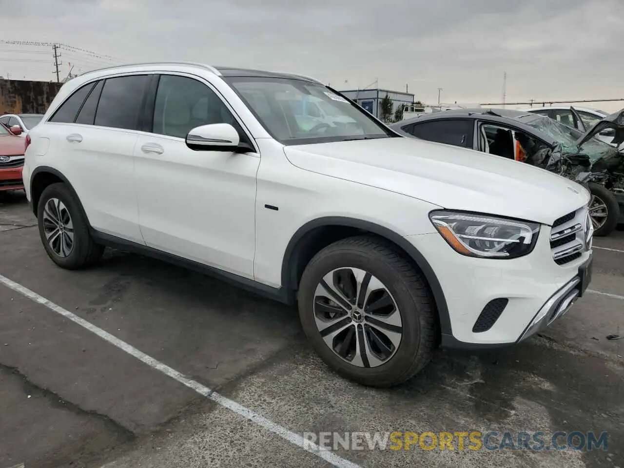 4 fotografías del automóvil dañado W1N0G5DB4LF780325 MERCEDES-BENZ GLC-CLASS 2020