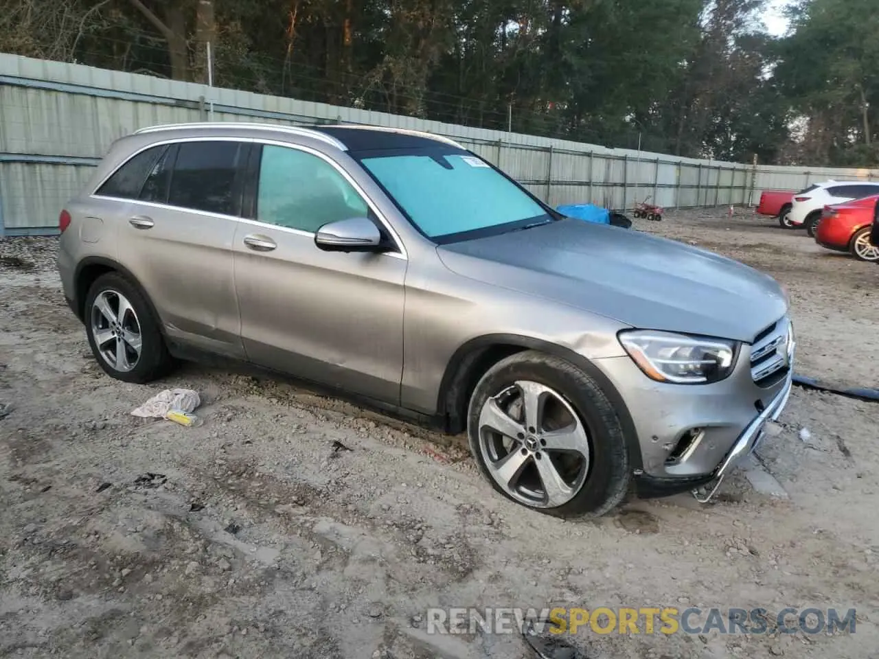 4 fotografías del automóvil dañado W1N0G8DB3LF831752 MERCEDES-BENZ GLC-CLASS 2020