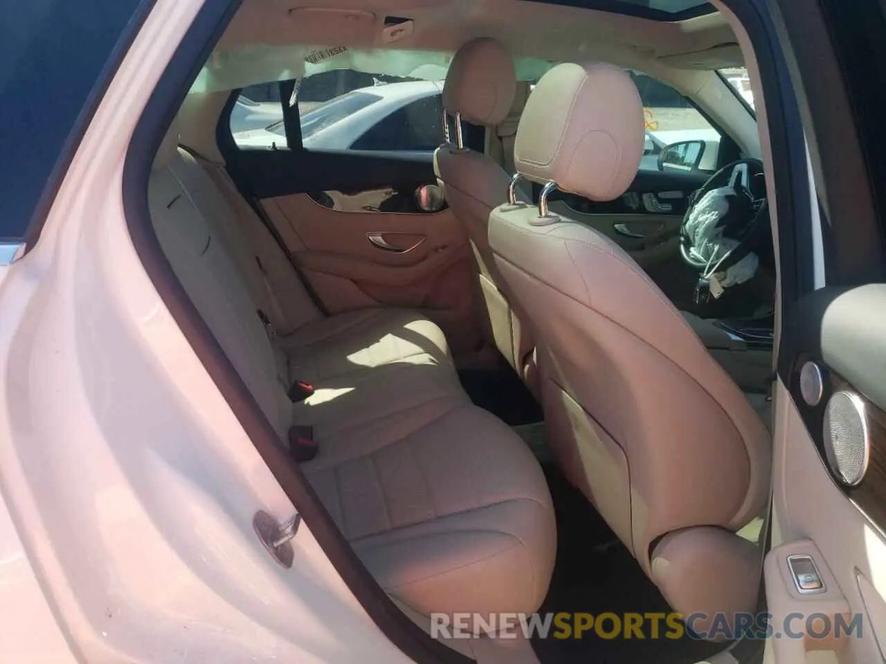 6 fotografías del automóvil dañado W1N0G8DB4LF805175 MERCEDES-BENZ GLC-CLASS 2020