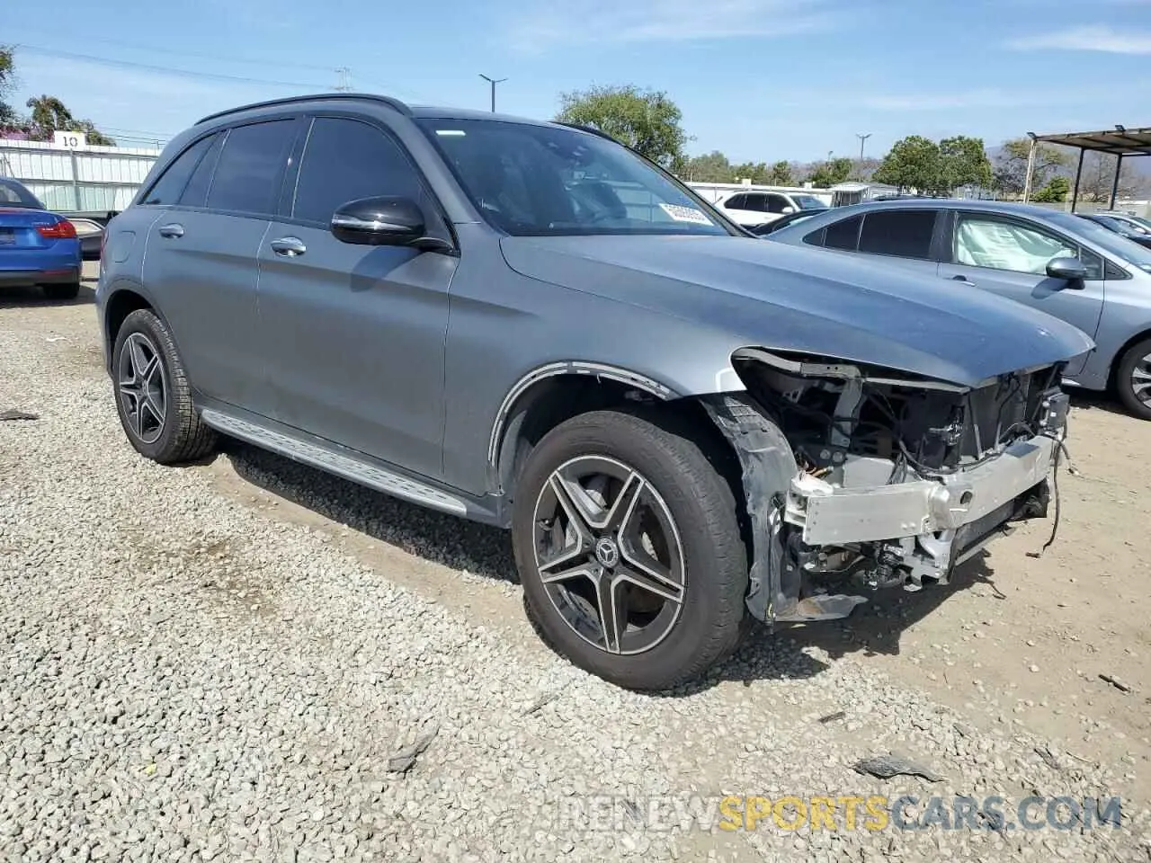 4 fotografías del automóvil dañado W1N0G8DB5LF811454 MERCEDES-BENZ GLC-CLASS 2020