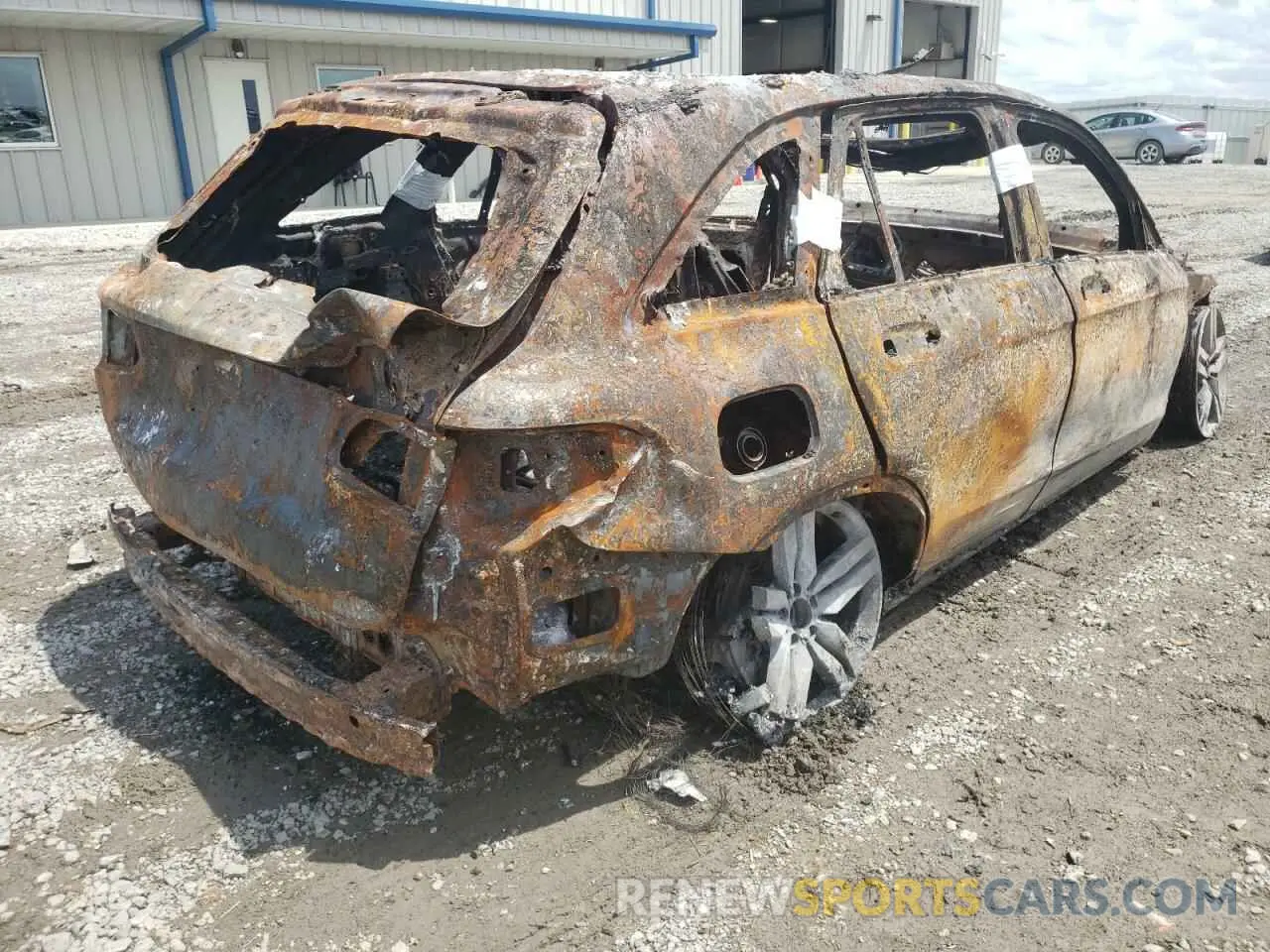 4 fotografías del automóvil dañado W1N0G8DB7LF829308 MERCEDES-BENZ GLC-CLASS 2020