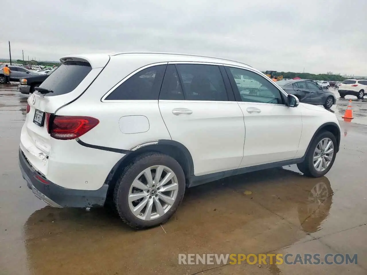3 fotografías del automóvil dañado W1N0G8DB8LF828040 MERCEDES-BENZ GLC-CLASS 2020