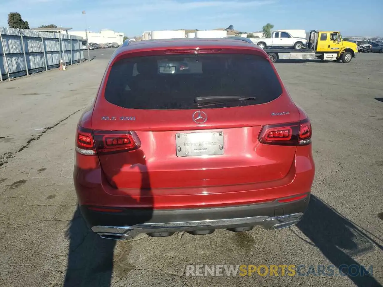 6 fotografías del automóvil dañado W1N0G8EB0LF826328 MERCEDES-BENZ GLC-CLASS 2020