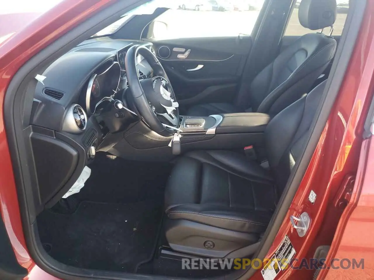 7 fotografías del automóvil dañado W1N0G8EB0LF826328 MERCEDES-BENZ GLC-CLASS 2020