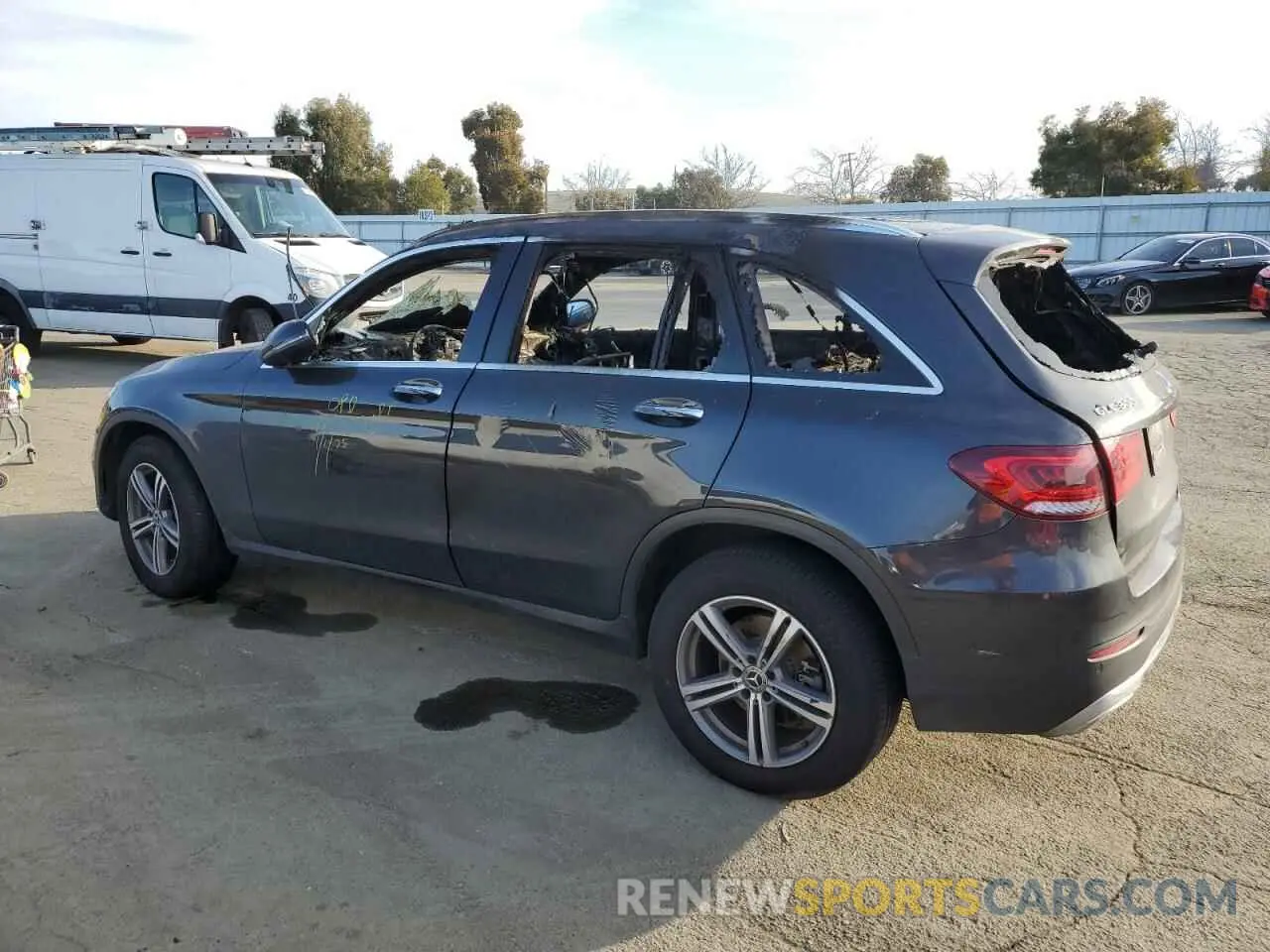 2 fotografías del automóvil dañado W1N0G8EB6LF759363 MERCEDES-BENZ GLC-CLASS 2020
