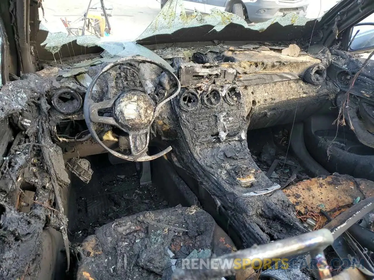 8 fotografías del automóvil dañado W1N0G8EB6LF759363 MERCEDES-BENZ GLC-CLASS 2020