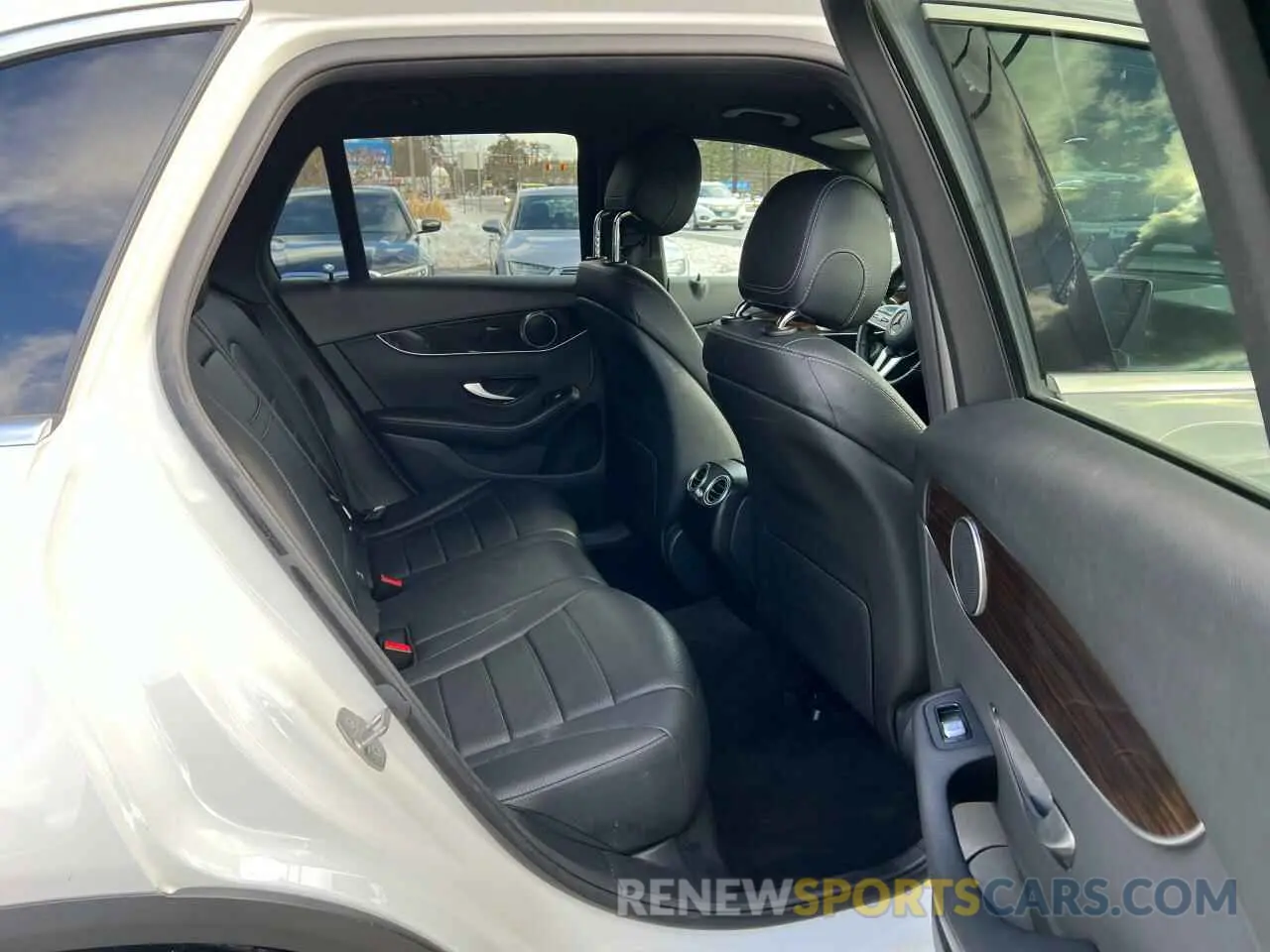 6 fotografías del automóvil dañado W1N0G8EBXLF779924 MERCEDES-BENZ GLC-CLASS 2020