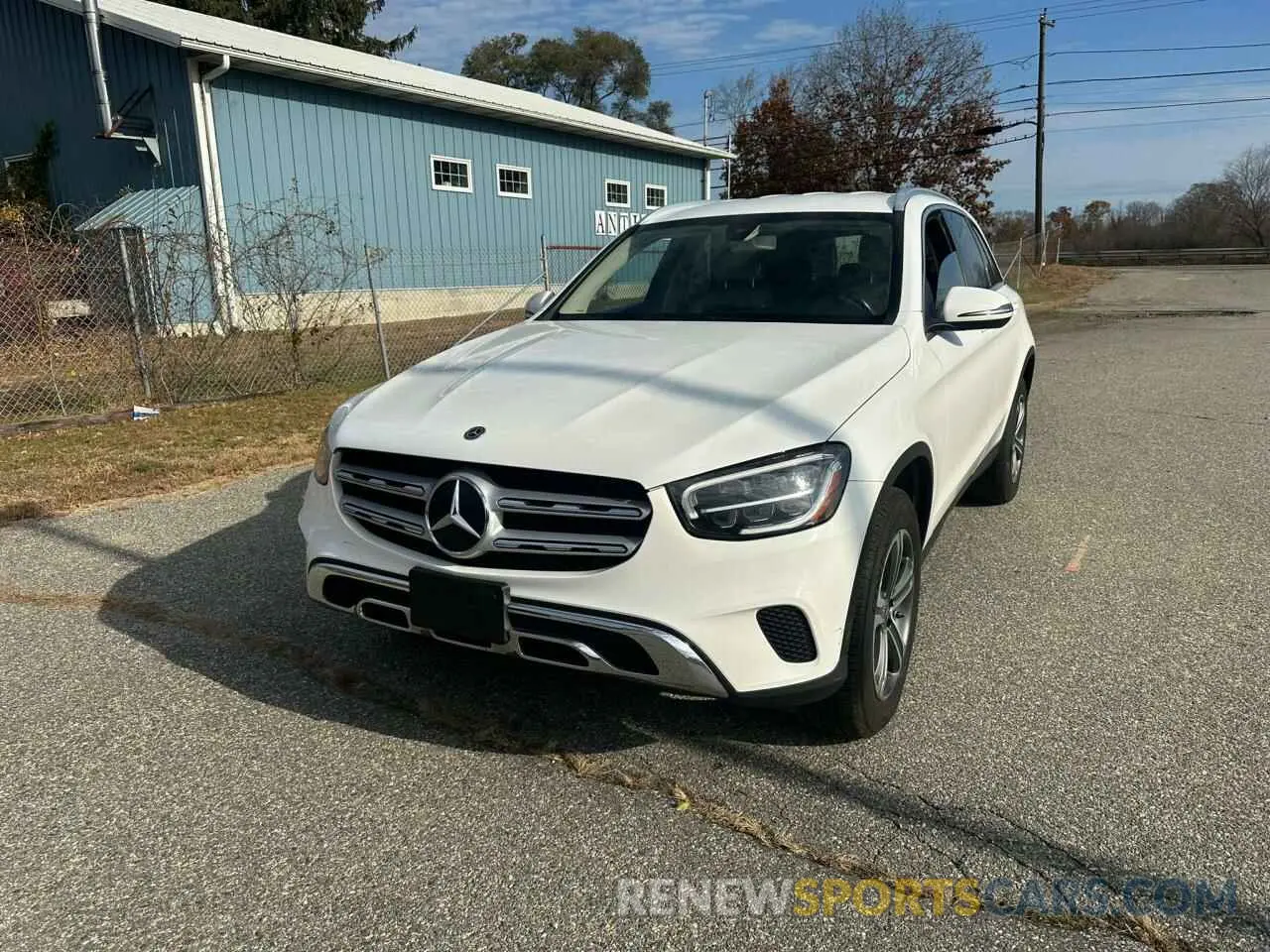 2 fotografías del automóvil dañado WDC0G8DB3LF735475 MERCEDES-BENZ GLC-CLASS 2020