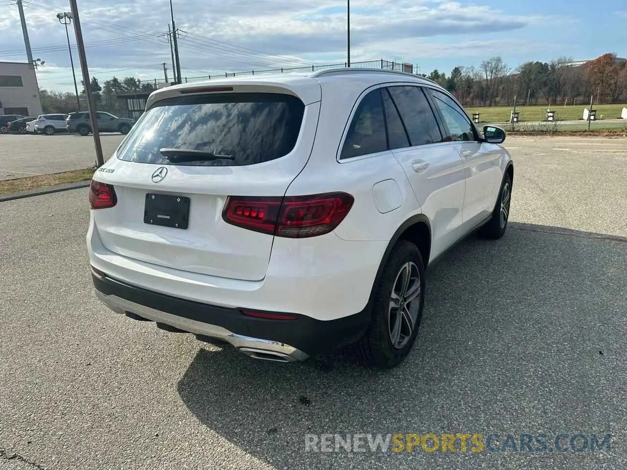4 fotografías del automóvil dañado WDC0G8DB3LF735475 MERCEDES-BENZ GLC-CLASS 2020