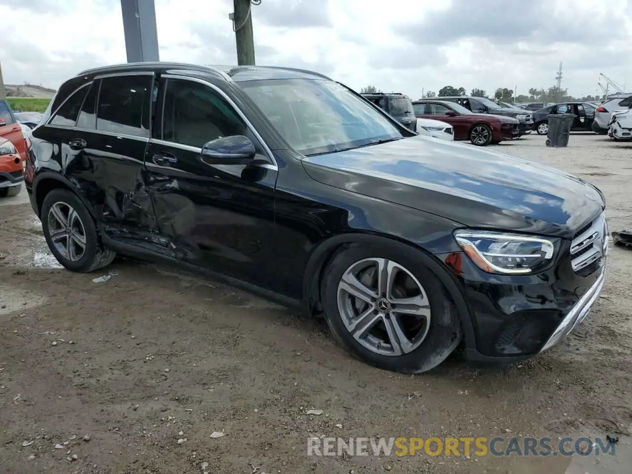 4 fotografías del automóvil dañado WDC0G8DB3LF755824 MERCEDES-BENZ GLC-CLASS 2020