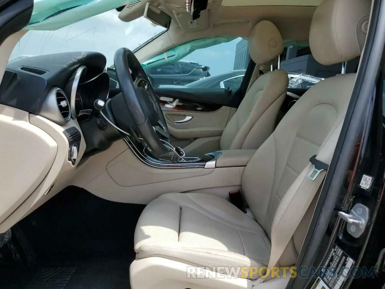 7 fotografías del automóvil dañado WDC0G8DB3LF755824 MERCEDES-BENZ GLC-CLASS 2020