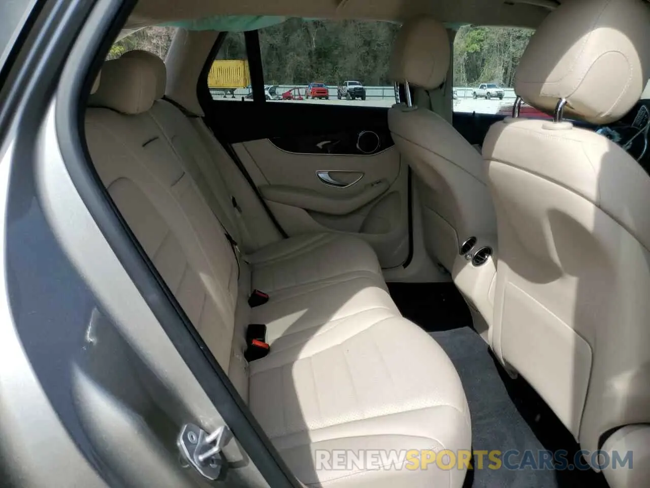 10 fotografías del automóvil dañado WDC0G8DB9LF698299 MERCEDES-BENZ GLC-CLASS 2020