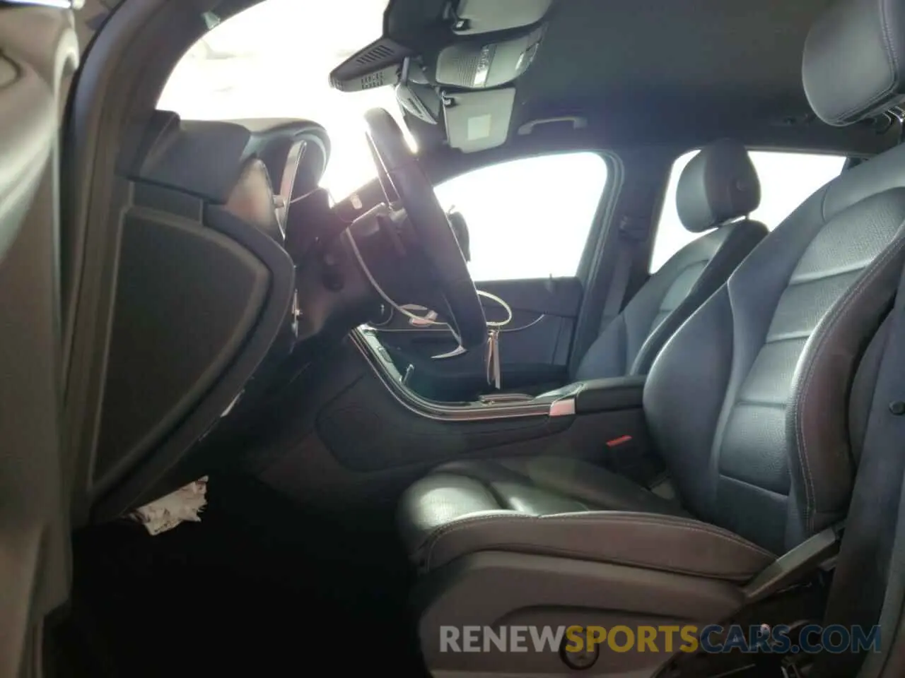 7 fotografías del automóvil dañado WDC0G8DBXLF708547 MERCEDES-BENZ GLC-CLASS 2020