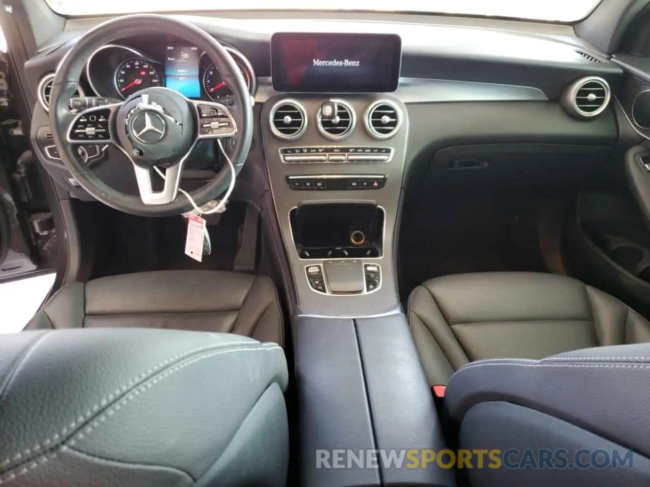 8 fotografías del automóvil dañado WDC0G8DBXLF708547 MERCEDES-BENZ GLC-CLASS 2020