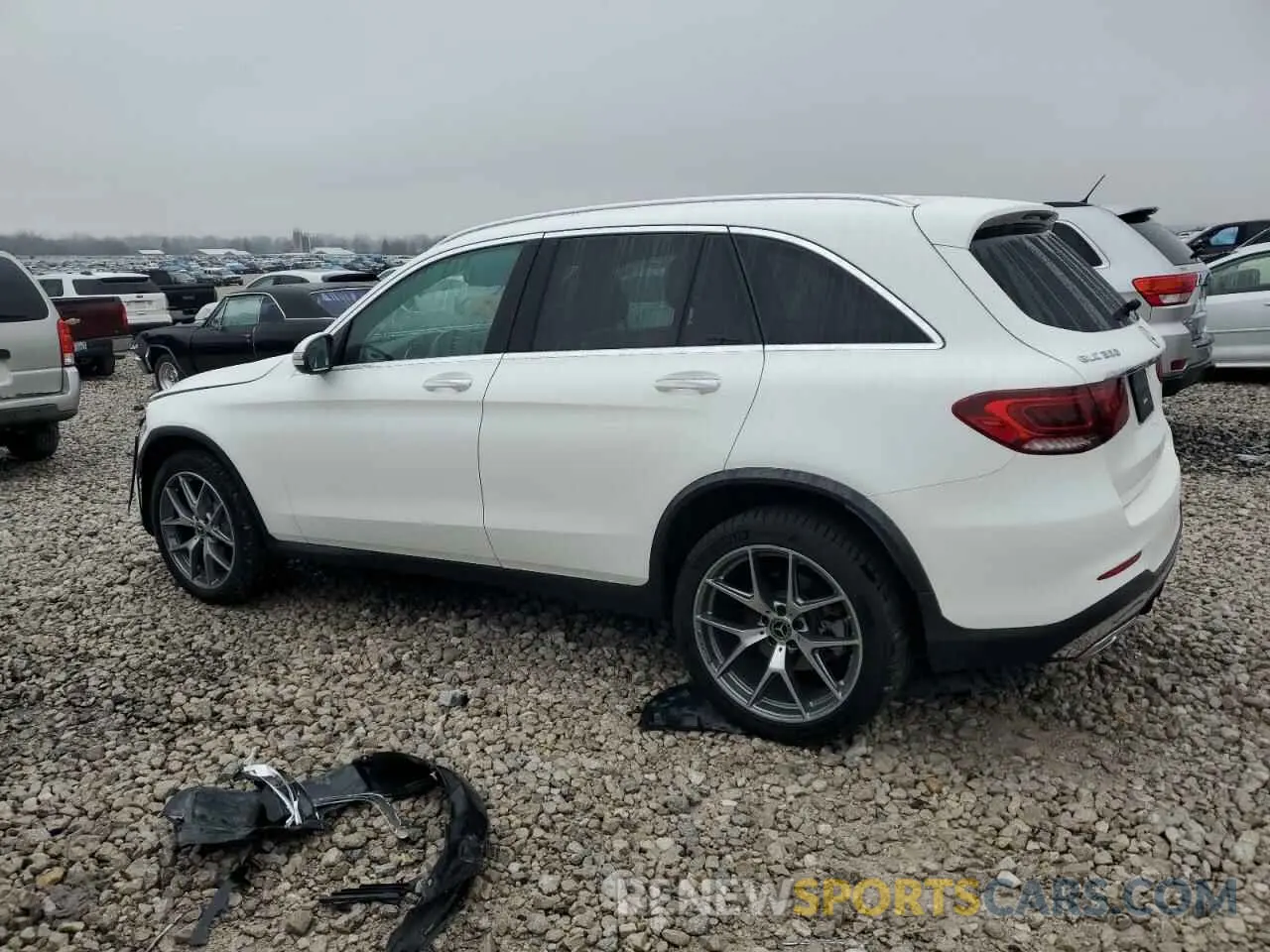 2 fotografías del automóvil dañado WDC0G8EB0LF693264 MERCEDES-BENZ GLC-CLASS 2020