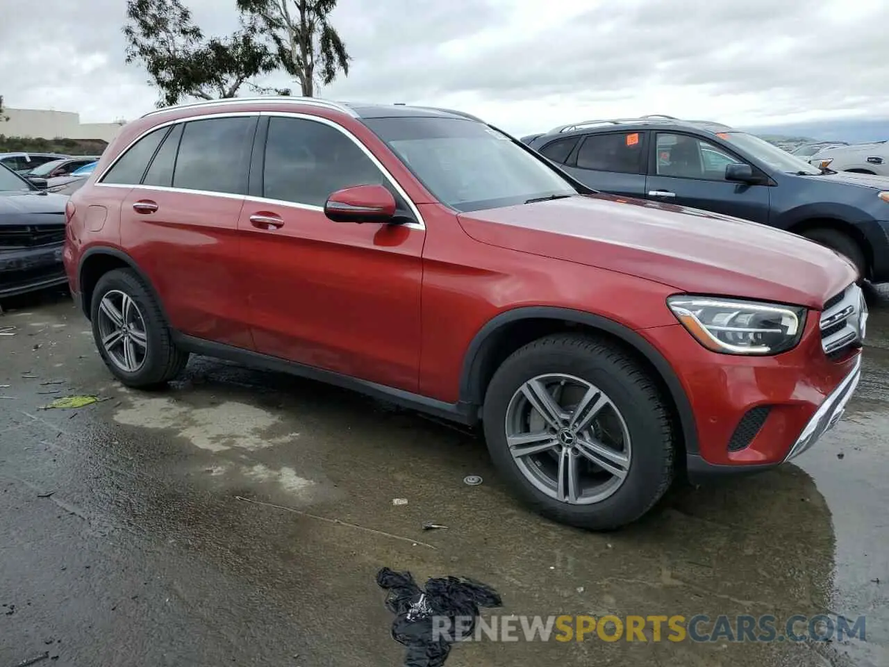 4 fotografías del automóvil dañado WDC0G8EB2LF742349 MERCEDES-BENZ GLC-CLASS 2020