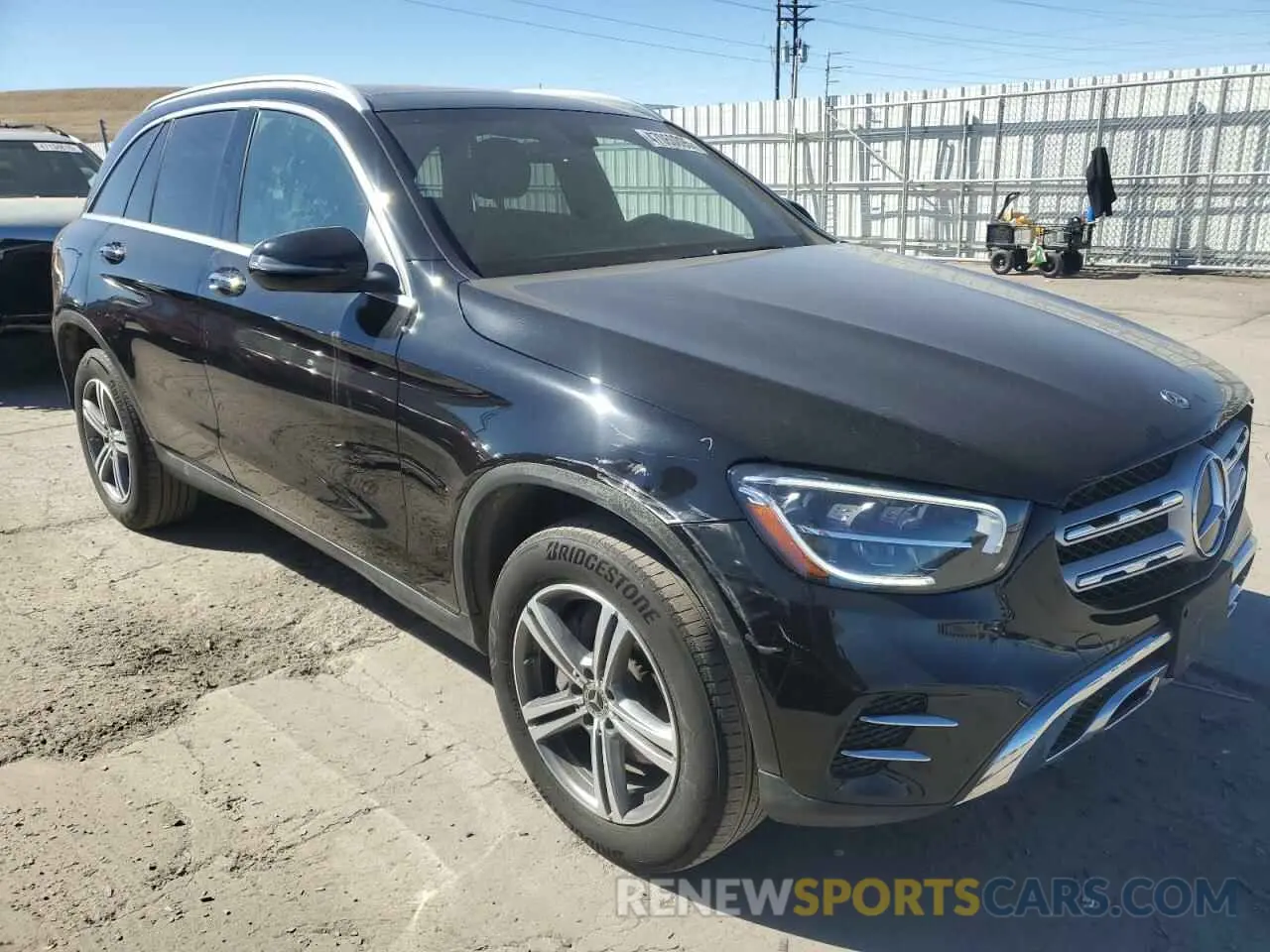 4 fotografías del automóvil dañado WDC0G8EB3LF748287 MERCEDES-BENZ GLC-CLASS 2020
