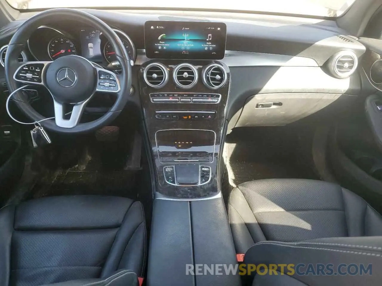 8 fotografías del automóvil dañado WDC0G8EB3LF748287 MERCEDES-BENZ GLC-CLASS 2020