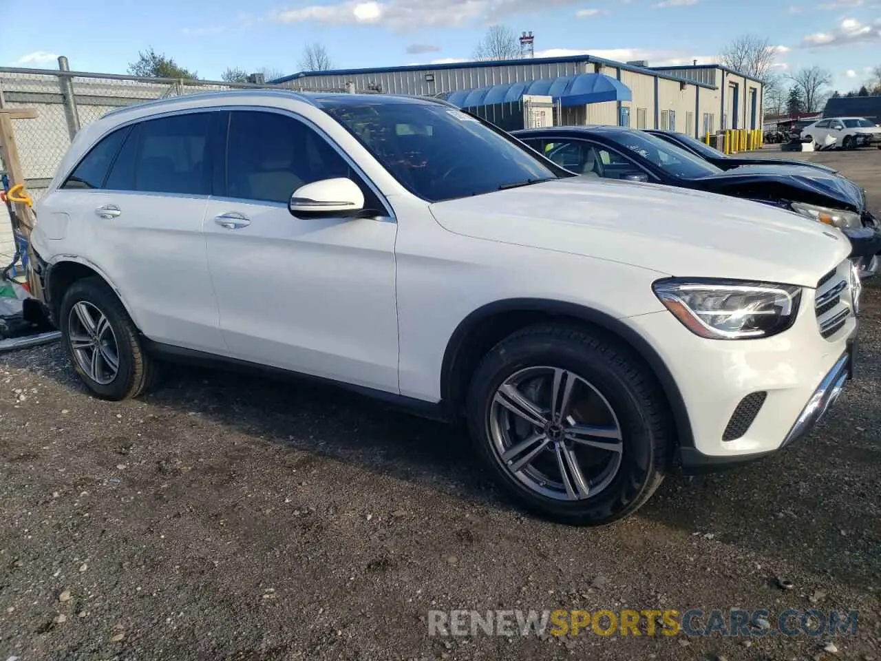 4 fotografías del automóvil dañado WDC0G8EB6LF724050 MERCEDES-BENZ GLC-CLASS 2020