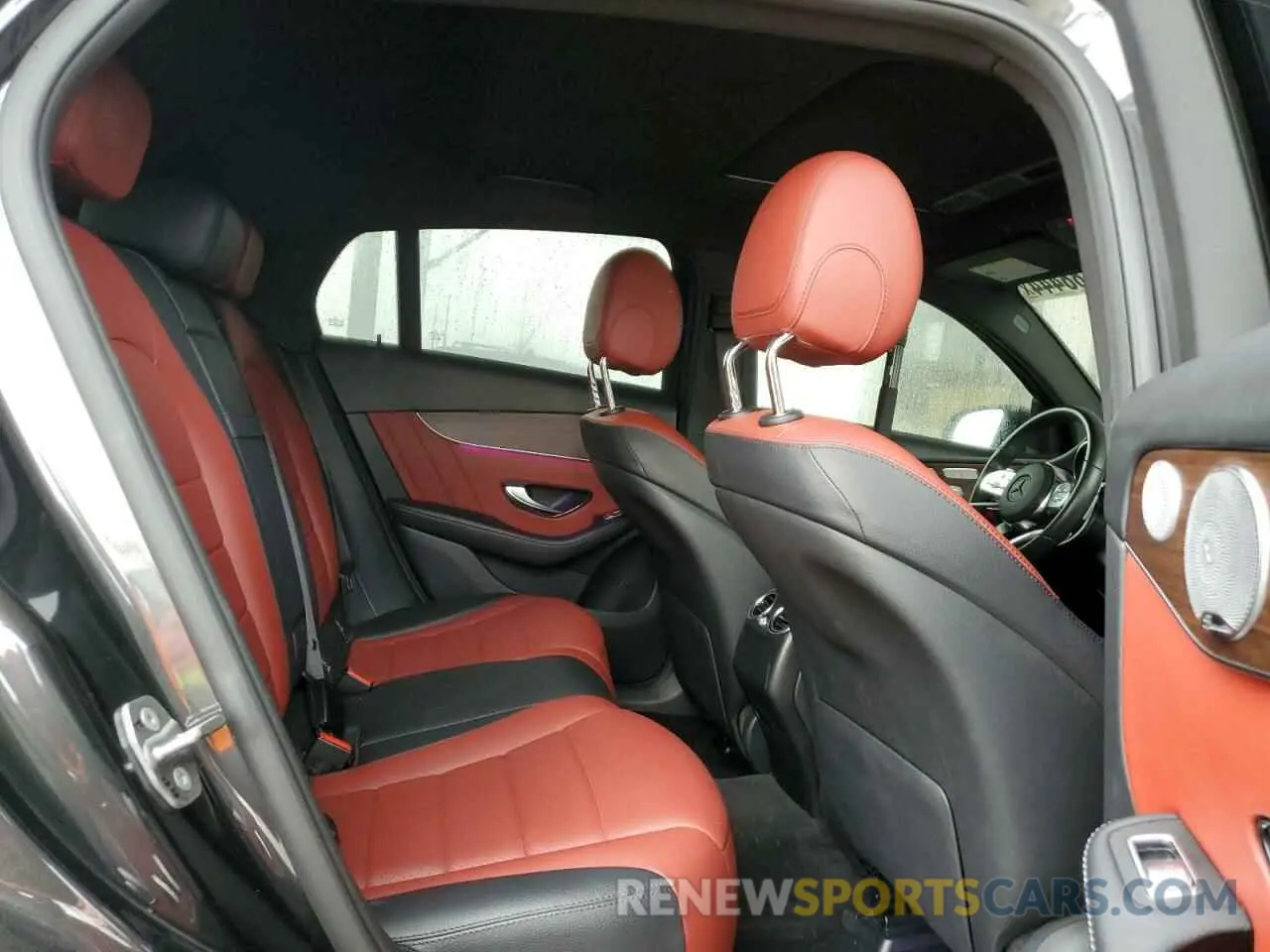11 fotografías del automóvil dañado WDC0J8EB3LF675603 MERCEDES-BENZ GLC-CLASS 2020