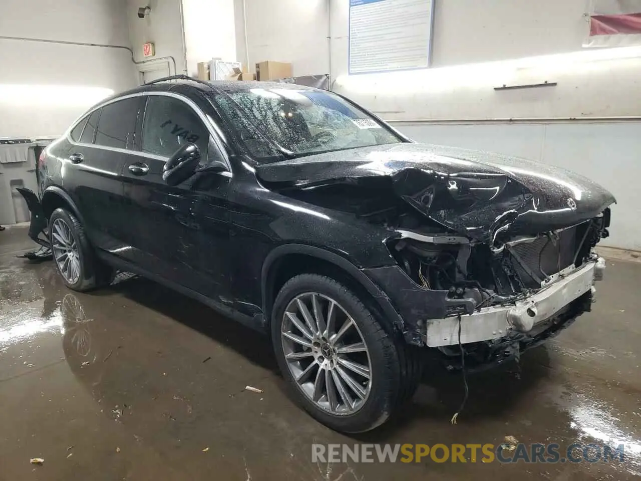 4 fotografías del automóvil dañado WDC0J8EB7LF737763 MERCEDES-BENZ GLC-CLASS 2020