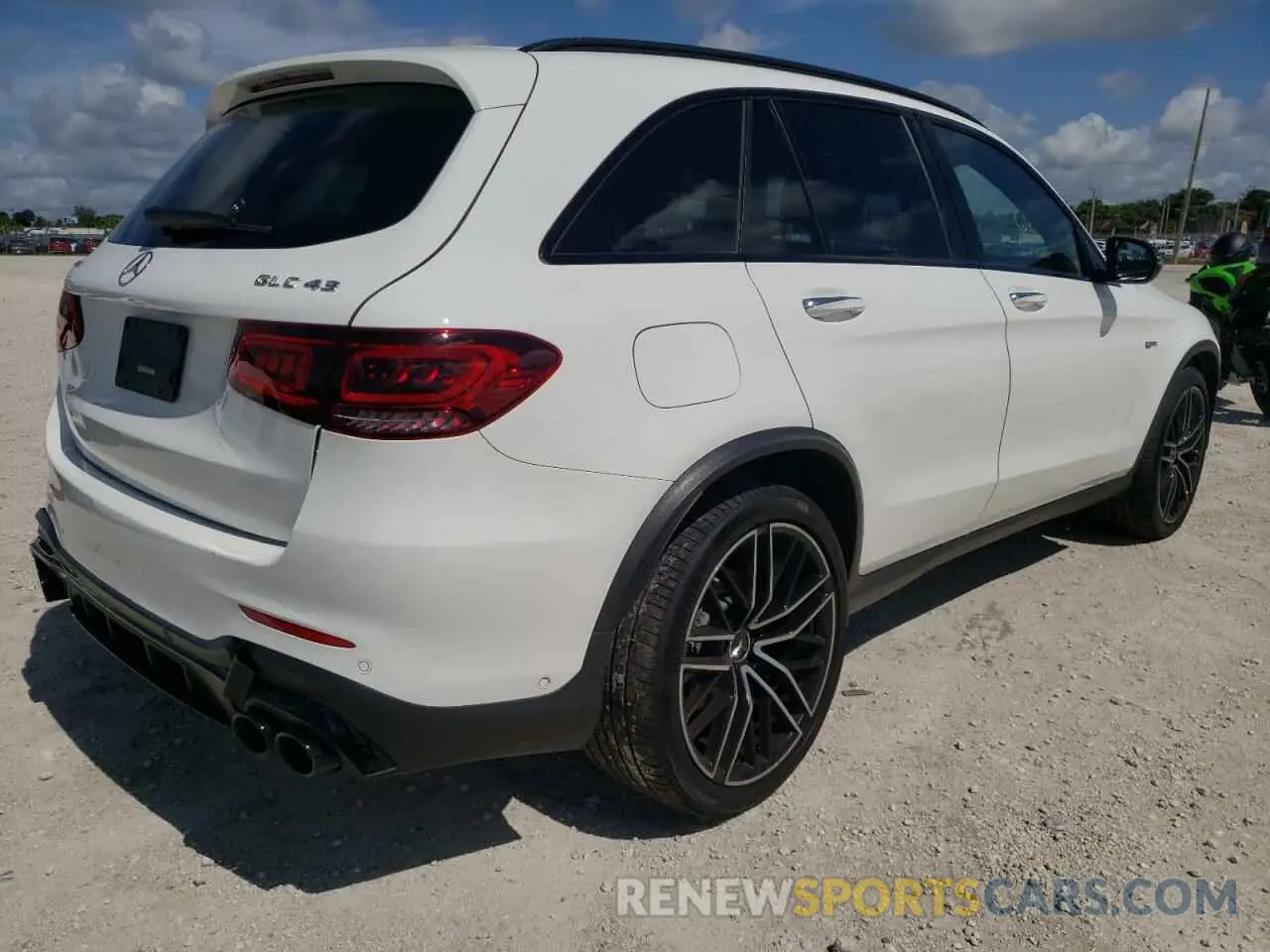 4 fotografías del automóvil dañado W1N0G6EB0MF913765 MERCEDES-BENZ GLC-CLASS 2021