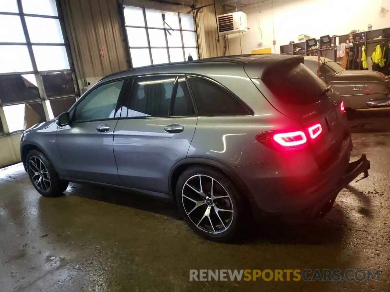 2 fotografías del automóvil dañado W1N0G6EB4MF992356 MERCEDES-BENZ GLC-CLASS 2021
