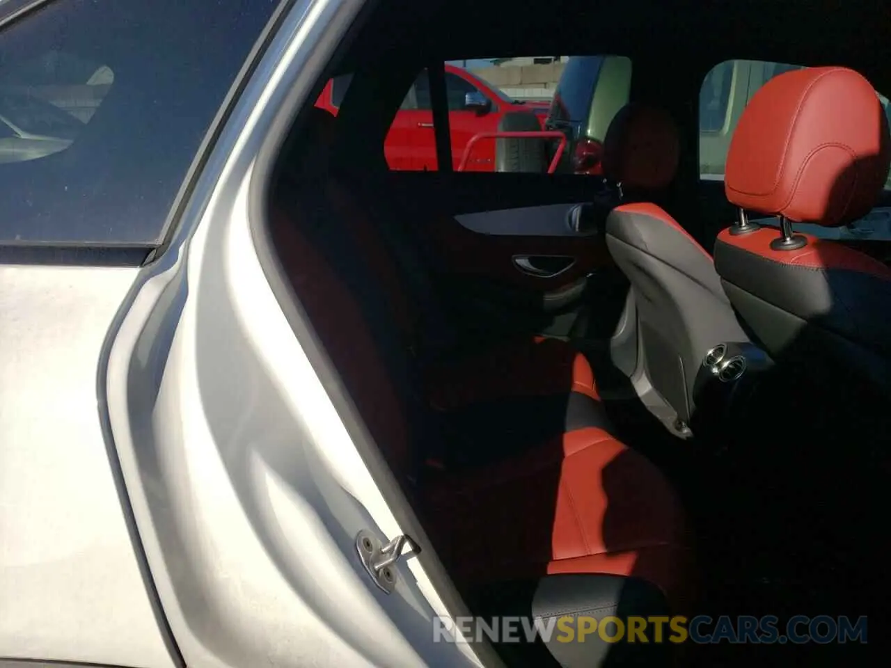 6 fotografías del automóvil dañado W1N0G6EB7MF989354 MERCEDES-BENZ GLC-CLASS 2021
