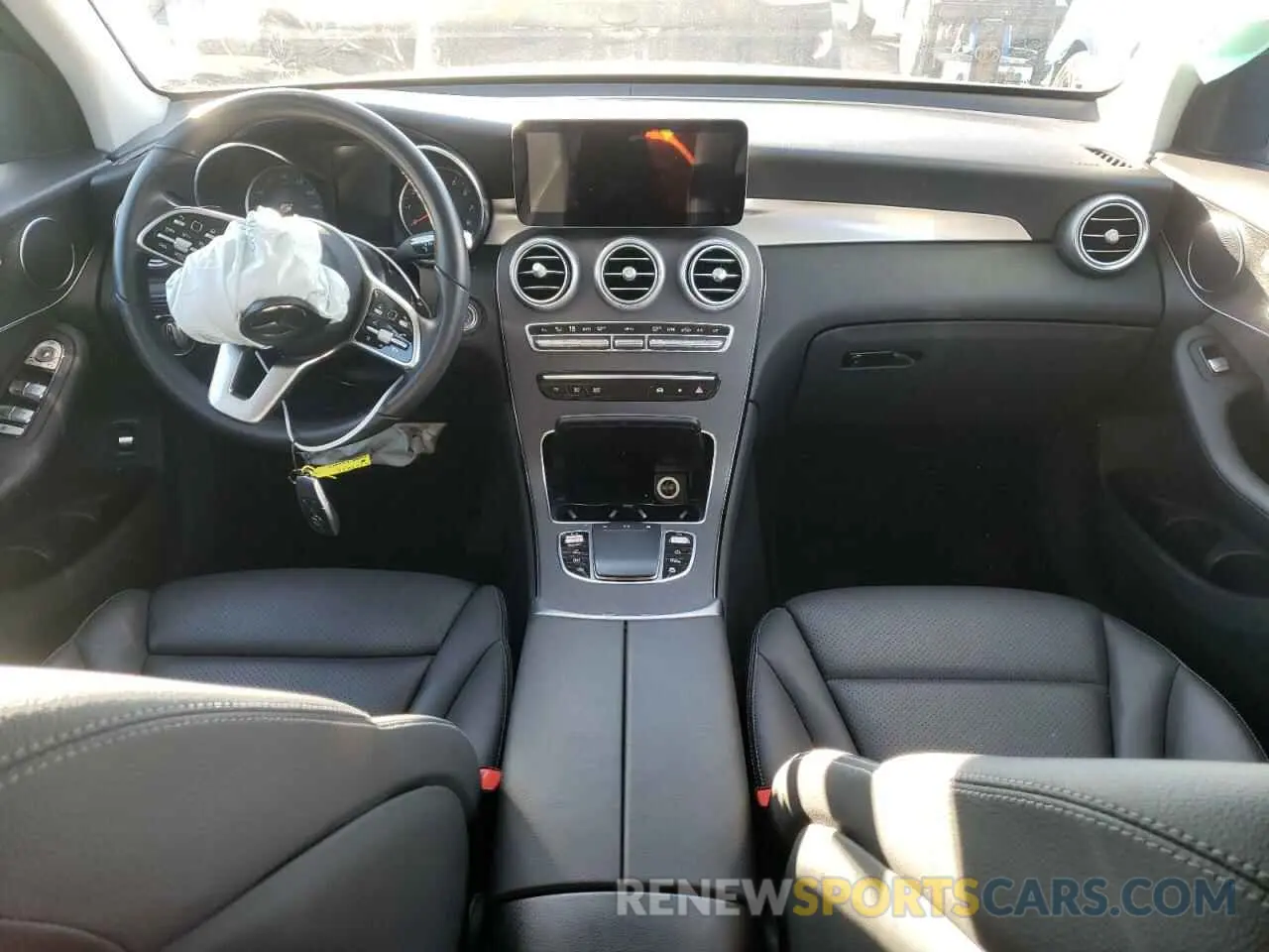 8 fotografías del automóvil dañado W1N0G8DB2MF971325 MERCEDES-BENZ GLC-CLASS 2021