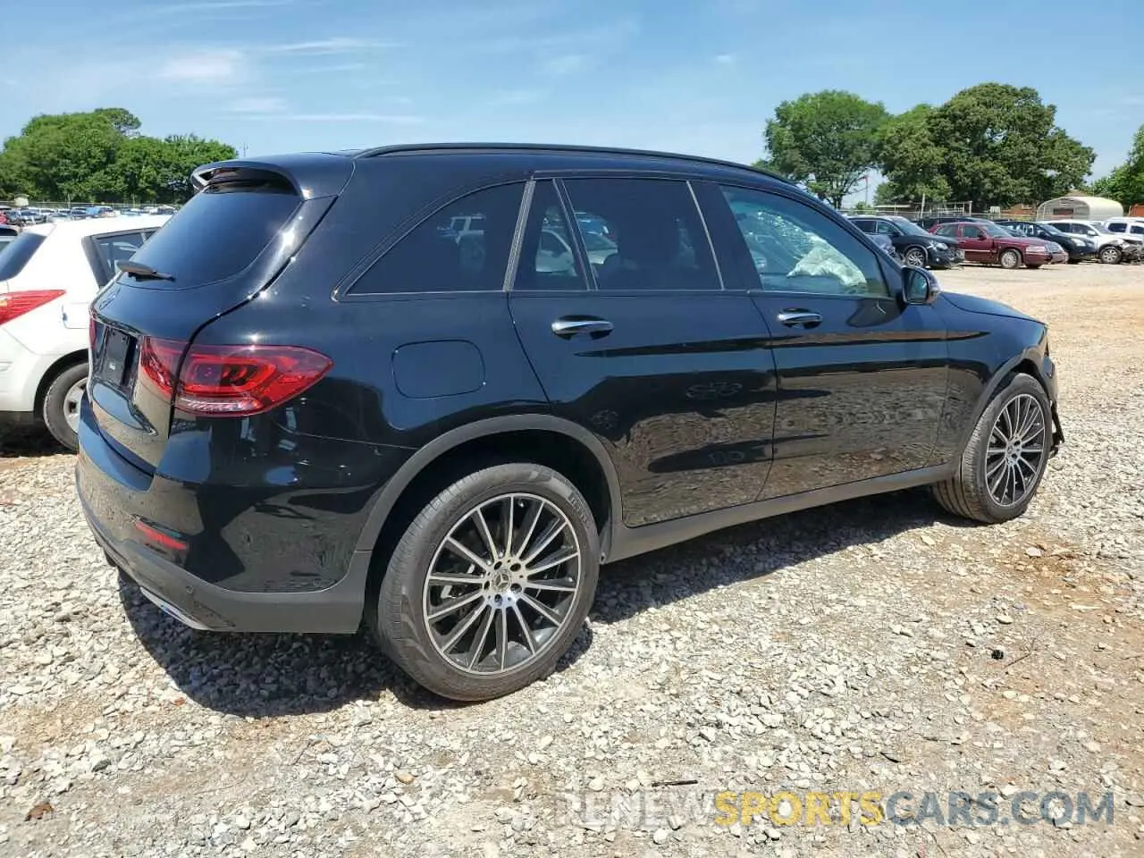 3 fotografías del automóvil dañado W1N0G8DB2MG011531 MERCEDES-BENZ GLC-CLASS 2021