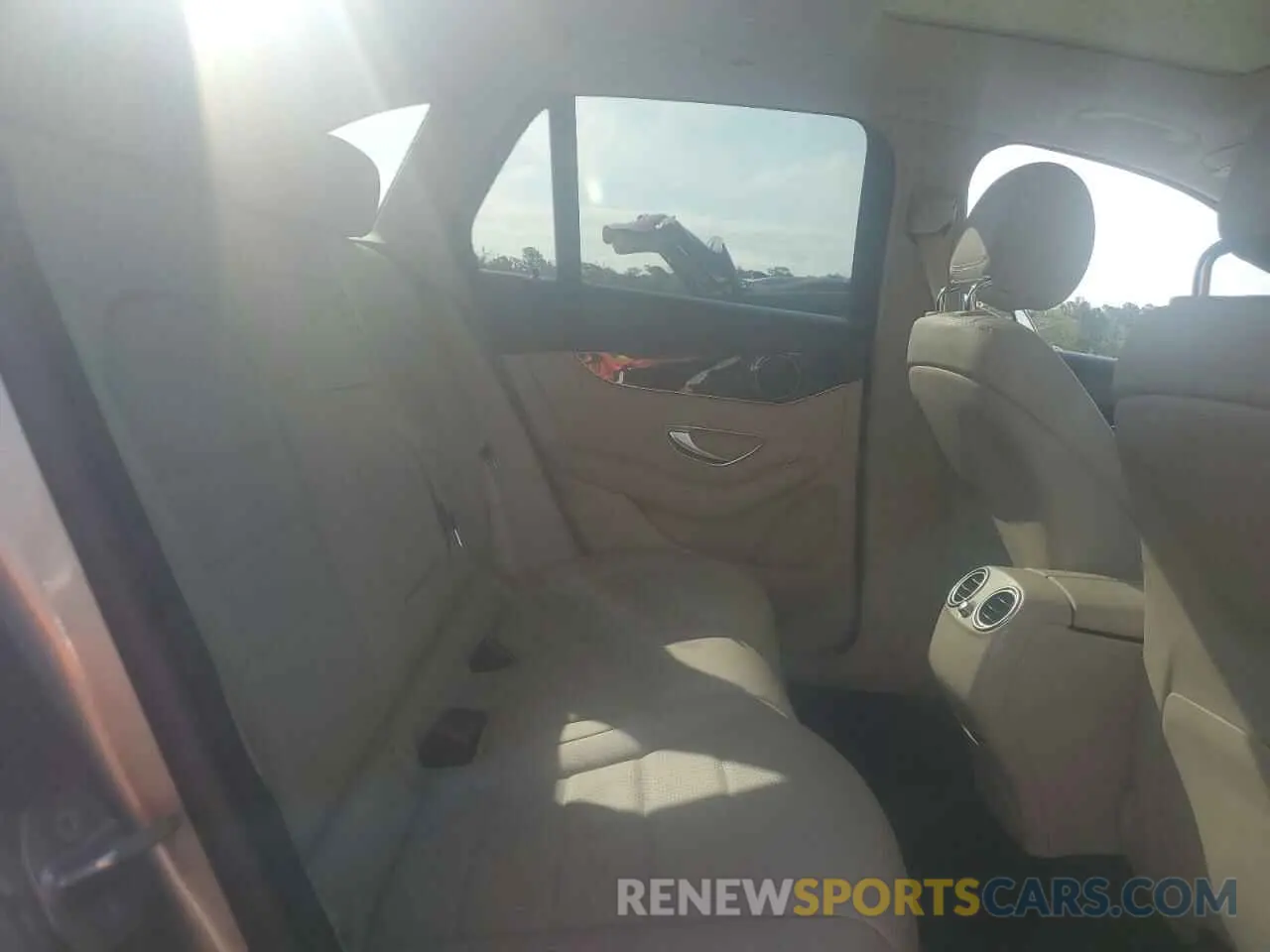 11 fotografías del automóvil dañado W1N0G8DB4MV279217 MERCEDES-BENZ GLC-CLASS 2021