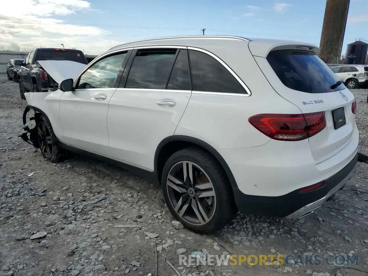 2 fotografías del automóvil dañado W1N0G8DB6MV267229 MERCEDES-BENZ GLC-CLASS 2021