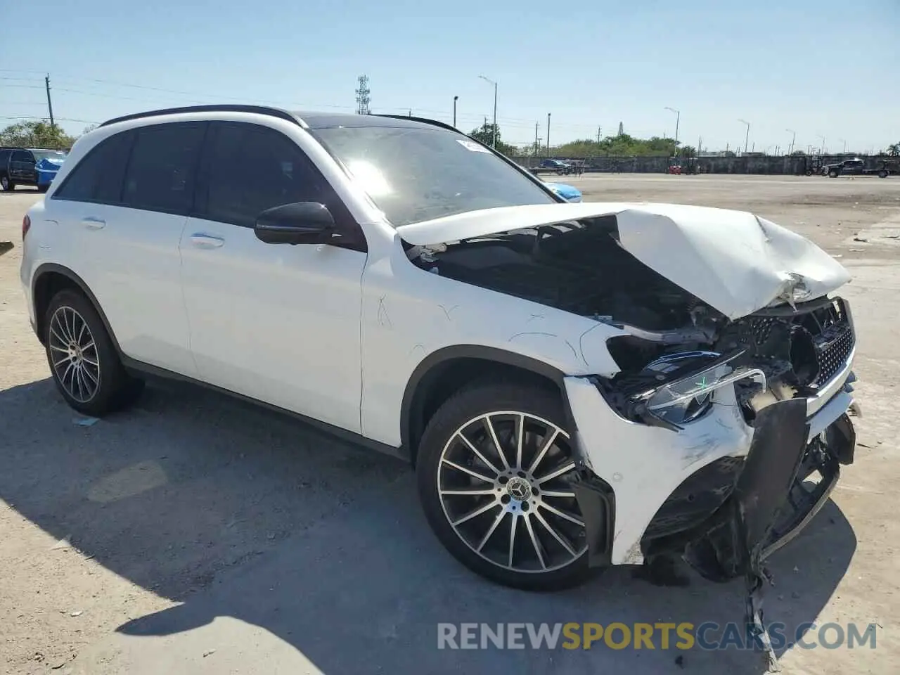 4 fotografías del automóvil dañado W1N0G8DBXMF997879 MERCEDES-BENZ GLC-CLASS 2021