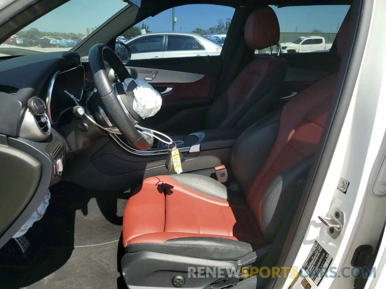 7 fotografías del automóvil dañado W1N0G8DBXMF997879 MERCEDES-BENZ GLC-CLASS 2021