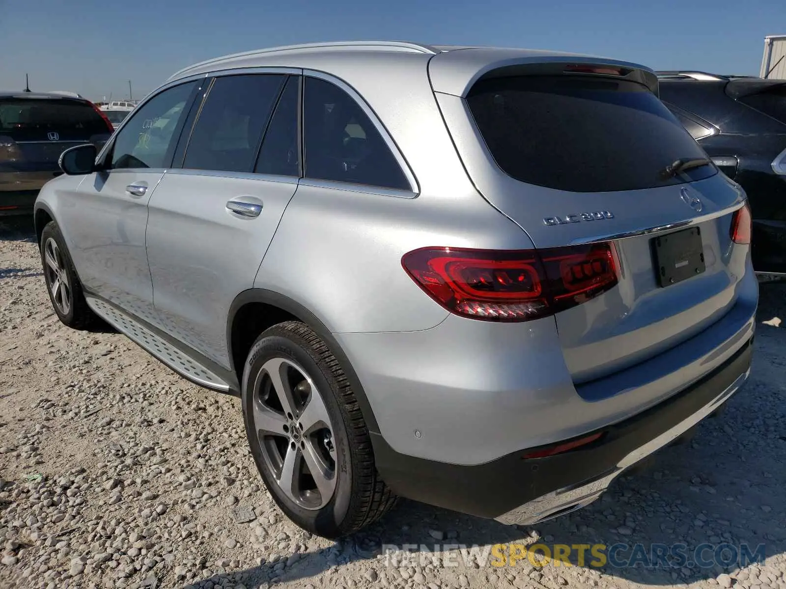3 fotografías del automóvil dañado W1N0G8EB1MF966387 MERCEDES-BENZ GLC-CLASS 2021