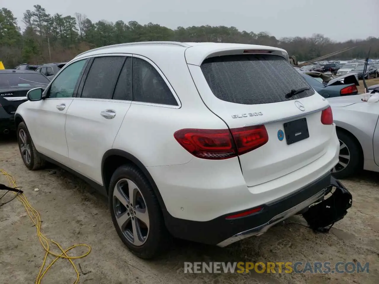 2 fotografías del automóvil dañado W1N0G8EB3MV307054 MERCEDES-BENZ GLC-CLASS 2021
