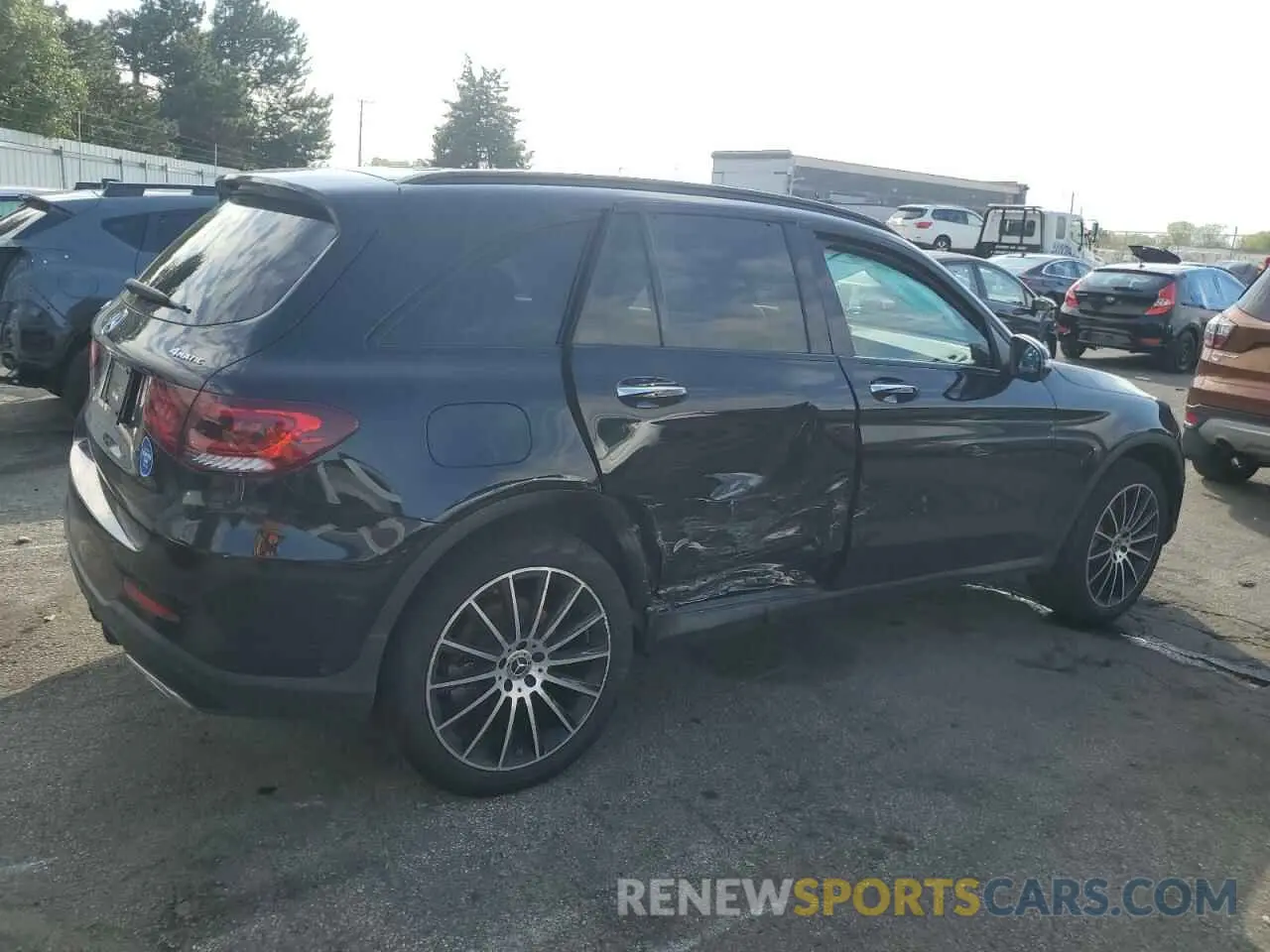 3 fotografías del automóvil dañado W1N0G8EB4MF933402 MERCEDES-BENZ GLC-CLASS 2021