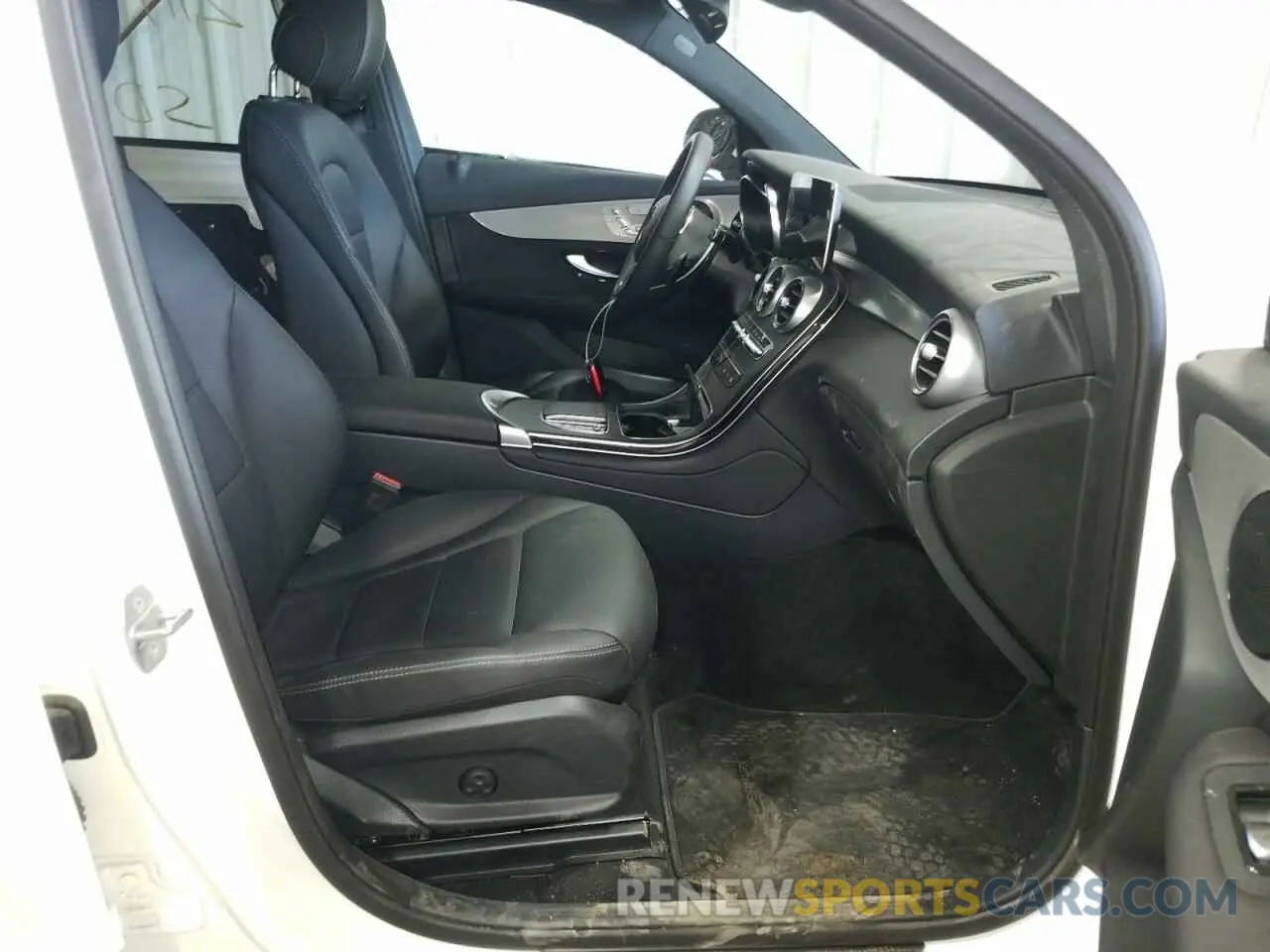 5 fotografías del automóvil dañado W1N0G8EB5MF920433 MERCEDES-BENZ GLC-CLASS 2021