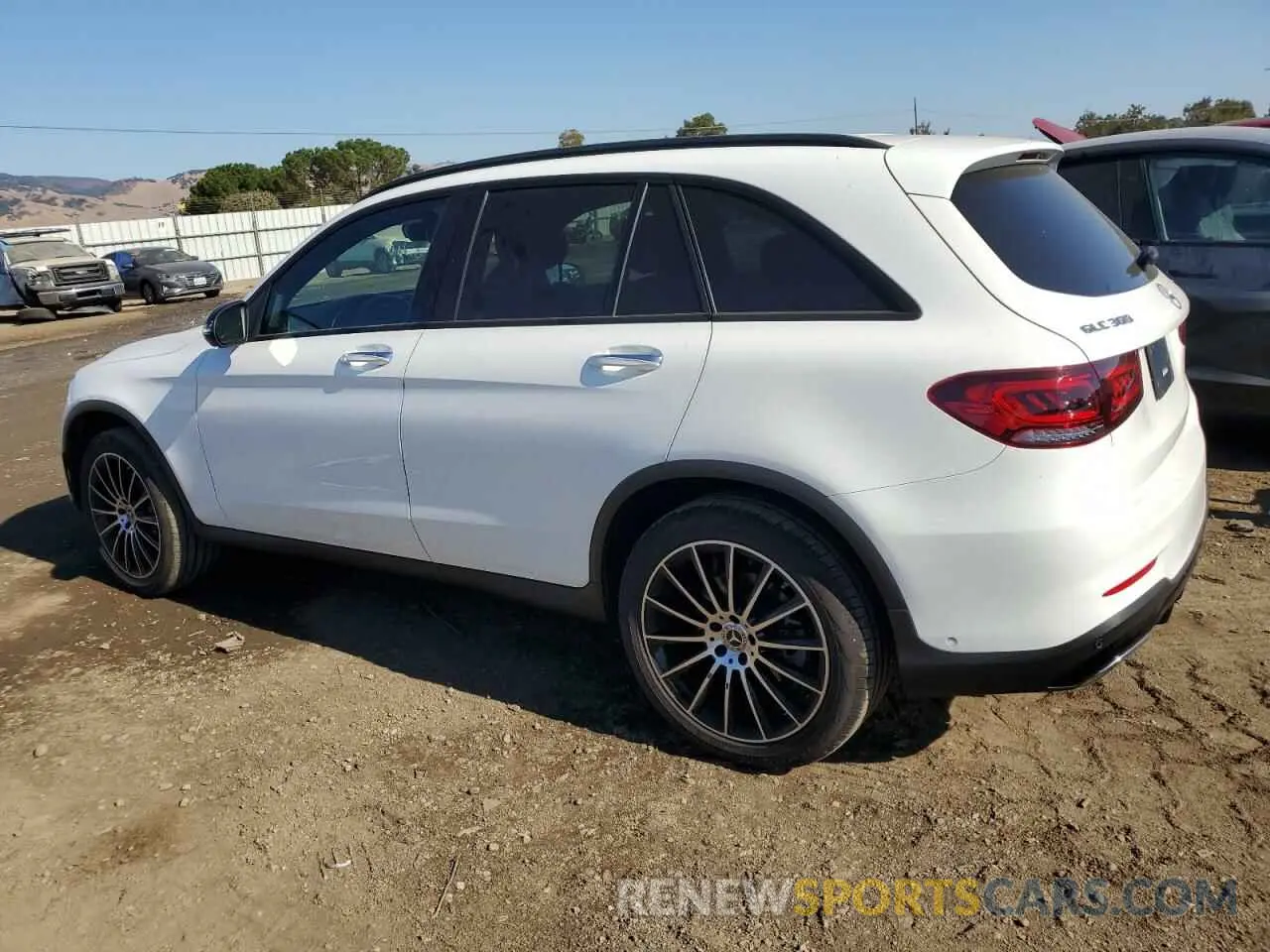 2 fotografías del automóvil dañado W1N0G8EB7MV322849 MERCEDES-BENZ GLC-CLASS 2021